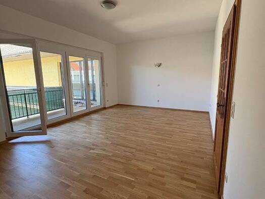 Wohnung zur Miete 1.553 € 6 Zimmer 172,5 m² Frauenkirchen 7132