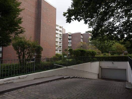 Tiefgaragenstellplatz zur Miete 80 € Saseler Damm 73 Poppenbüttel Hamburg 22395