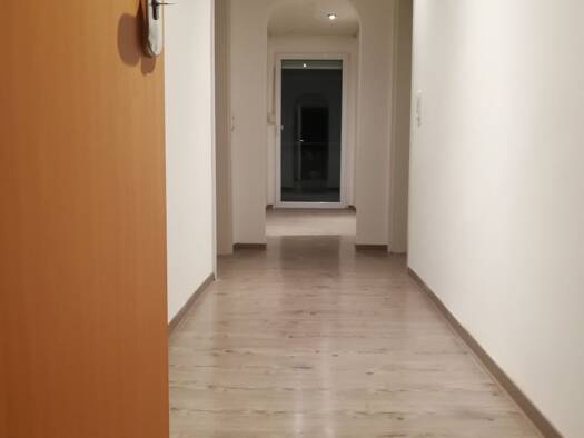 Wohnung zur Miete 740 € 3 Zimmer 80 m² Geschoss 1/2 frei ab 01.05.2026 Baumannstraße 5 Amberg 92224