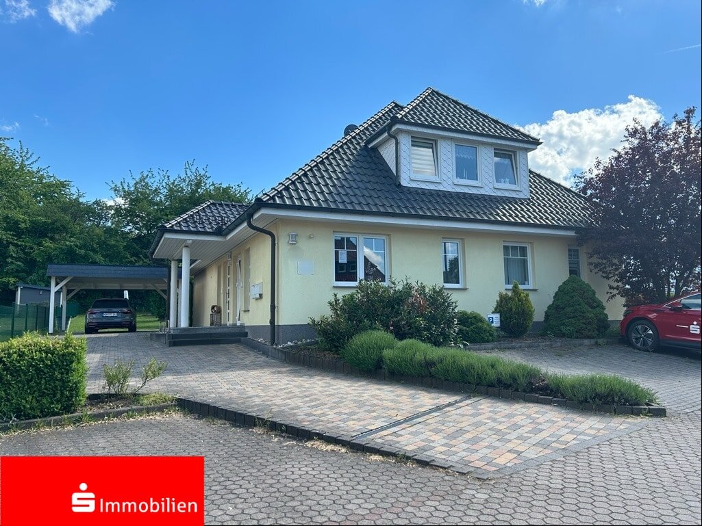 Einfamilienhaus zum Kauf 339.000 € 10 Zimmer 200 m²<br/>Wohnfläche 907 m²<br/>Grundstück Obergebra Bleicherode 99752