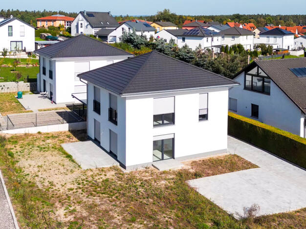 Einfamilienhaus zum Kauf - Erstbezug 679.000 € 6 Zimmer 143,3 m² 487 m² Grundstück Kirchenthumbach Kirchenthumbach 91281