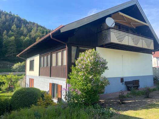 Wohnung zur Miete 840 € 4 Zimmer 110 m² frei ab 19.10.2025 Hettingen 72513