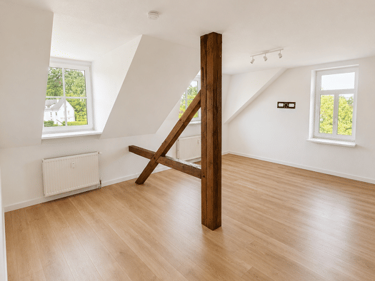Wohnung zur Miete 368 € 2 Zimmer 67 m² Geschoss 4/4 frei ab sofort Uferstraße 3 Schmölln Schmölln 04626