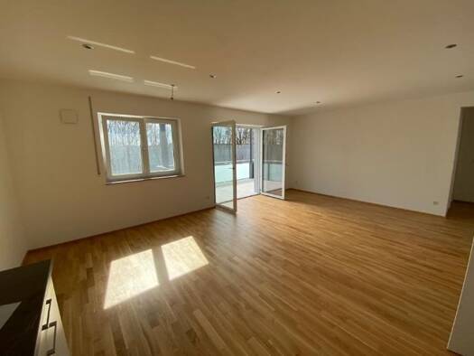 Terrassenwohnung zur Miete 795 € 2 Zimmer 72,4 m² EG frei ab 01.02.2026 Pocking 94060