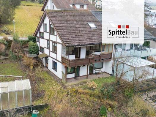 Doppelhaushälfte zum Kauf 269.000 € 7 Zimmer 159,7 m² 303 m² Grundstück Schiltach 77761