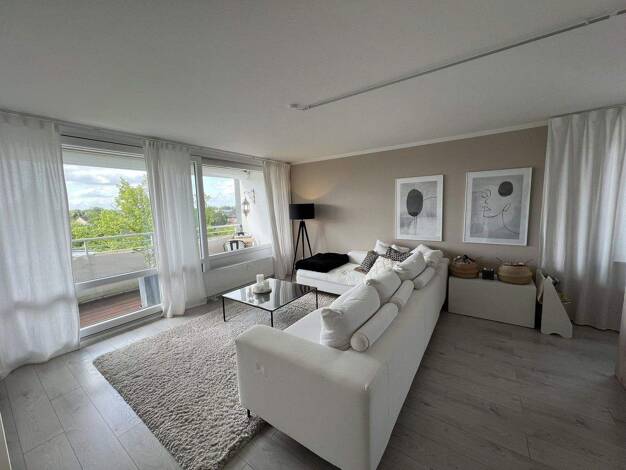 Penthouse zur Miete 1.070 € 3 Zimmer 93 m² frei ab 01.06.2026 Mühlenstraße 3 Pinneberg 25421
