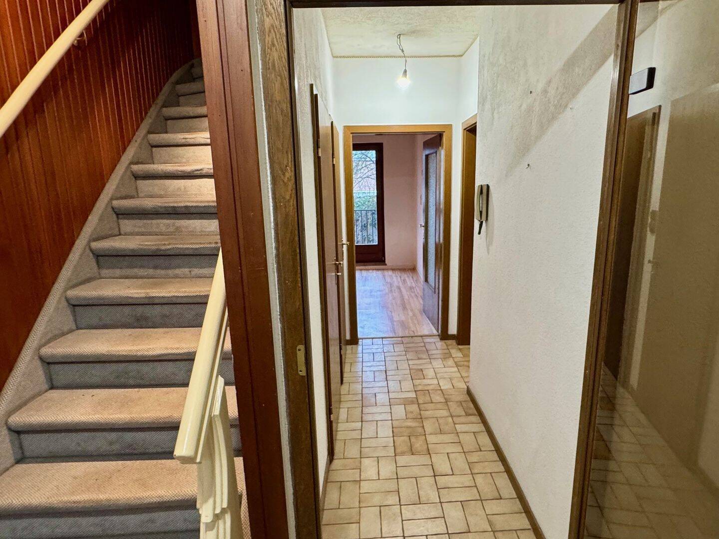 Reihenmittelhaus zum Kauf – pohled 4