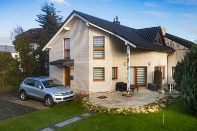 Doppelhaushälfte zum Kauf 395.000 € 5 Zimmer 108 m² 898 m² Grundstück Voßwinkel Arnsberg 59757