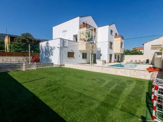 Haus zum Kauf 2.000.000 € 8 Zimmer 713 m² Bol