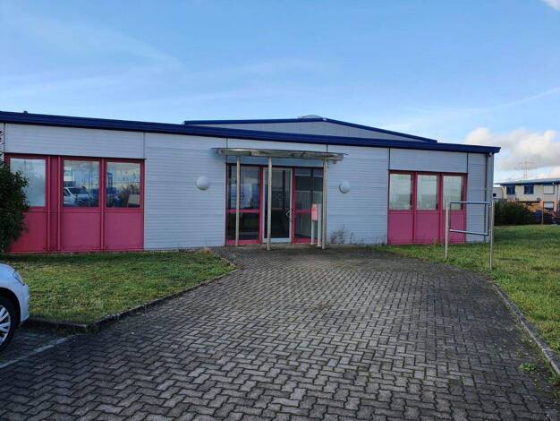 Praxis zur Miete provisionsfrei 1.680 € 224 m² Bürofläche Am Funkturm 6 Zweibrücken 66482