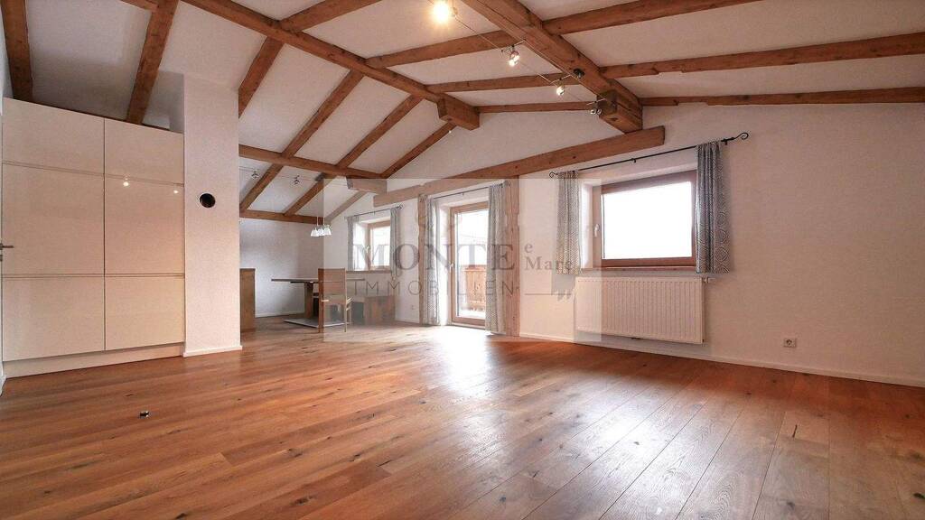 Wohnung zur Miete 1.890 € 4 Zimmer 80 m² St. Jakob in Haus 6392