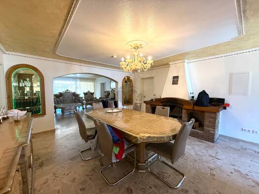 Wohnung zum Kauf 340.000 € 5,5 Zimmer 168 m² 1. Geschoss Sulz Lahr/Schwarzwald / Sulz 77933