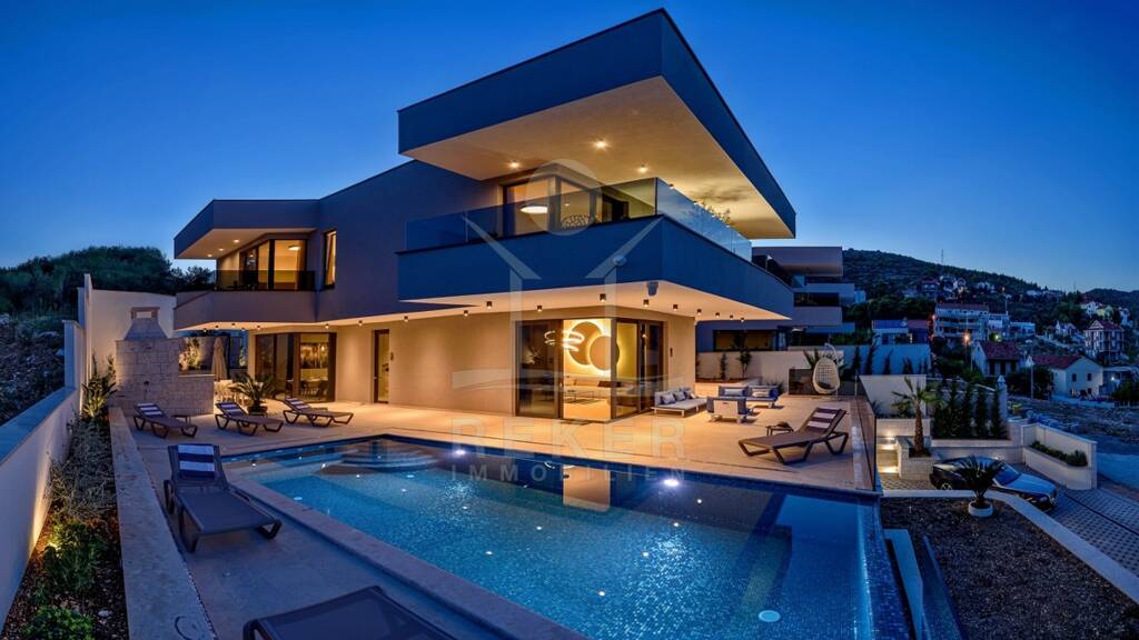 Villa zum Kauf 2.500.000 € 5 Zimmer 380 m² 800 m² Grundstück Trogir 21220