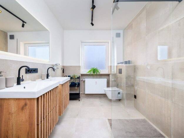 Wohnung zum Kauf provisionsfrei 395.000 € 3 Zimmer 82 m² 2. Geschoss Angerstraße 5 Haunstetten Augsburg 86179