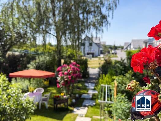 Reihenmittelhaus zum Kauf 239.000 € 3 Zimmer 100,9 m² 265 m² Grundstück Warnitz Schwerin 19057