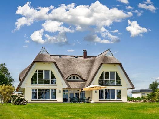 Villa zum Kauf 2.800.000 € 8 Zimmer 246 m² 2.600 m² Grundstück Rügen-Resort 8 Middelhagen Middelhagen 18586