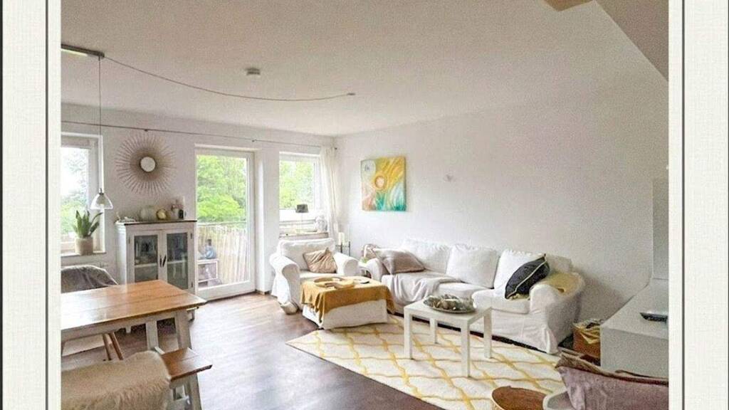 Immobilie in Bendestorf - Individuelle 2-Zimmer-Maisonette mit Balkon und offenem Wohnkonzept in Bendestorf - Bild 0