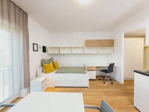 Studio zur Miete 535 € 1 Zimmer 28 m² 4. Geschoss frei ab sofort Regensburger Straße 14 Zerzabelshof Nürnberg 90478
