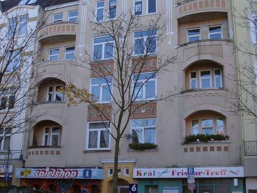 Wohnung zur Miete 650 € 3 Zimmer 81,3 m² 1. Geschoss frei ab 01.02.2026 Vinetaplatz 6 Gaarden-Ost Kiel 24143