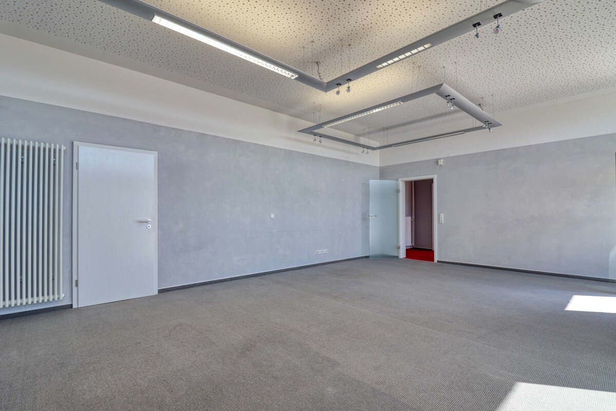 Bürofläche zur Miete 1.190 € 151 m²<br/>Bürofläche Mehlingen 67678