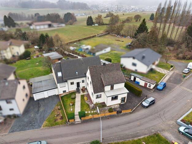 Einfamilienhaus zum Kauf 289.000 € 8 Zimmer 250 m² 855 m² Grundstück Brandscheid 56459