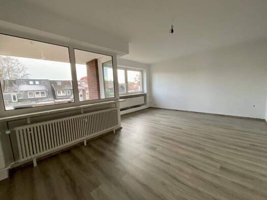 Wohnung zur Miete 589 € 3 Zimmer 76 m² 1. Geschoss Carsten-Lücken-Straße 137 Surheide Bremerhaven 27574