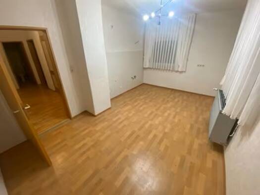 Wohnung zur Miete 700 € 3 Zimmer 70 m² Geschoss 2/3 frei ab 01.02.2026 Höchberg 97204