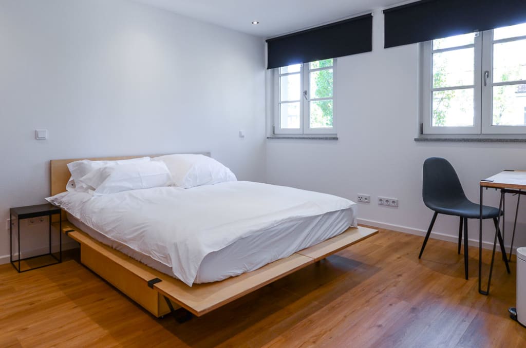 Wohnung zur Miete Wohnen auf Zeit 955 € 3 Zimmer 15 m²<br/>Wohnfläche 04.03.2025<br/>Verfügbarkeit Schmied-Kochel-Straße 1B Sendlinger Feld München 81371