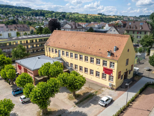 Restaurant zum Kauf 1.200.000 € 705 m² Gastrofläche 1.909 m² Grundstück Lörrach 79539
