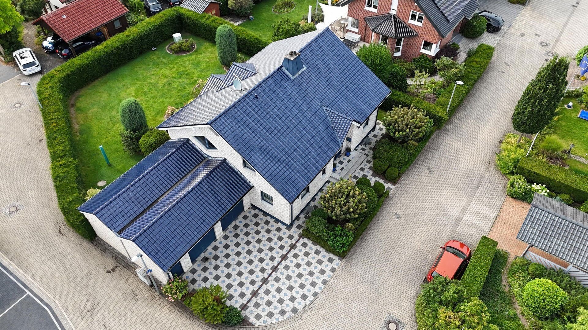 Einfamilienhaus zum Kauf provisionsfrei 690.000 € 6 Zimmer 213 m²<br/>Wohnfläche 754 m²<br/>Grundstück 01.03.2025<br/>Verfügbarkeit Stadtmitte Fröndenberg 58730