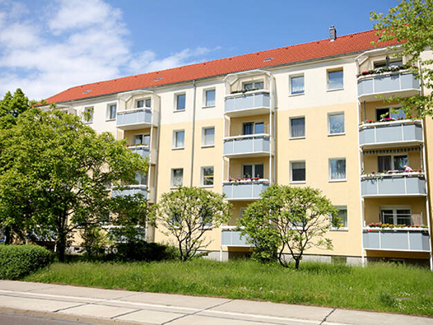 Wohnung zur Miete 492 € 3 Zimmer 68,4 m² 3. Geschoss Paul-Suhr-Str. 66 Südstadt Halle (Saale) 06130