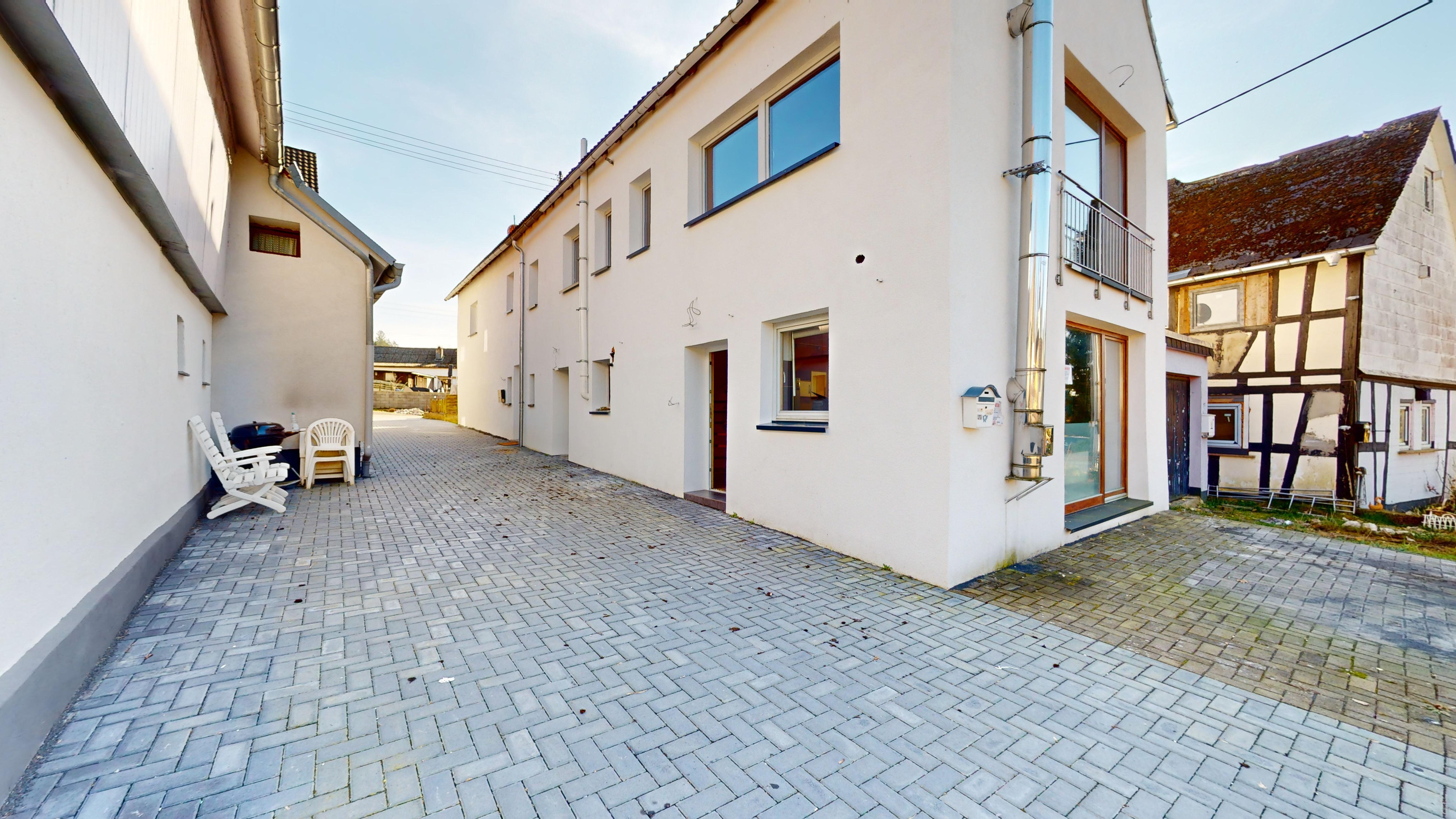 Haus zum Kauf provisionsfrei 149.000 € 5 Zimmer 106 m²<br/>Wohnfläche 150 m²<br/>Grundstück Rodenbach Rodenbach bei Puderbach 57639