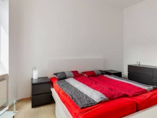 Wohnung zur Miete 420 € 2 Zimmer 65 m² frei ab sofort Alte Neustadt Magdeburg 39106