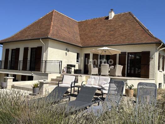 Haus zum Kauf 650.000 € 192 m² 13.274 m² Grundstück Pomport 24240