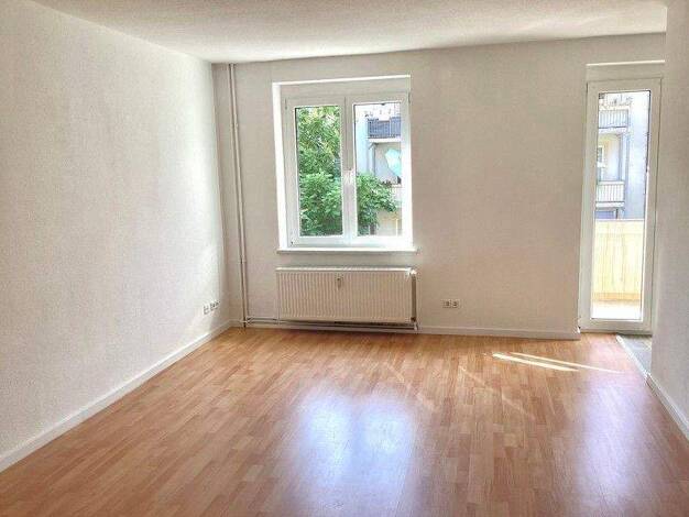 Wohnung zur Miete 434 € 3 Zimmer 70 m² 1. Geschoss frei ab 01.02.2026 Dodendorfer Str. 44 Leipziger Str. Magdeburg 39112