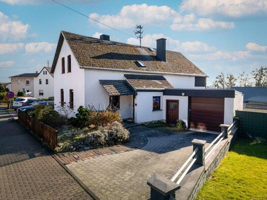 Einfamilienhaus zum Kauf 325.000 € 6 Zimmer 140 m² 698 m² Grundstück Stromberg Bendorf Stromberg 56170