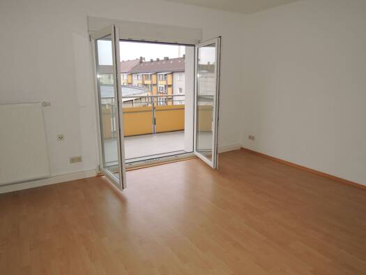 Wohnung zur Miete 640 € 3 Zimmer 64,3 m² Geschoss 3/4 frei ab 01.03.2026 Blücherstraße Weststadt Ulm 89077