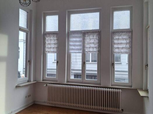 Wohnung zur Miete 600 € 3 Zimmer 65 m² 1. Geschoss frei ab sofort Schleusenstraße 32 Mitte Bremerhaven 27568