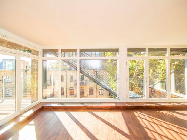 Wohnung zur Miete 2.103 € 2 Zimmer 79,1 m² 3. Geschoss frei ab 01.09.2026 Schönhauser Allee 44 Prenzlauer Berg Pankow 10435