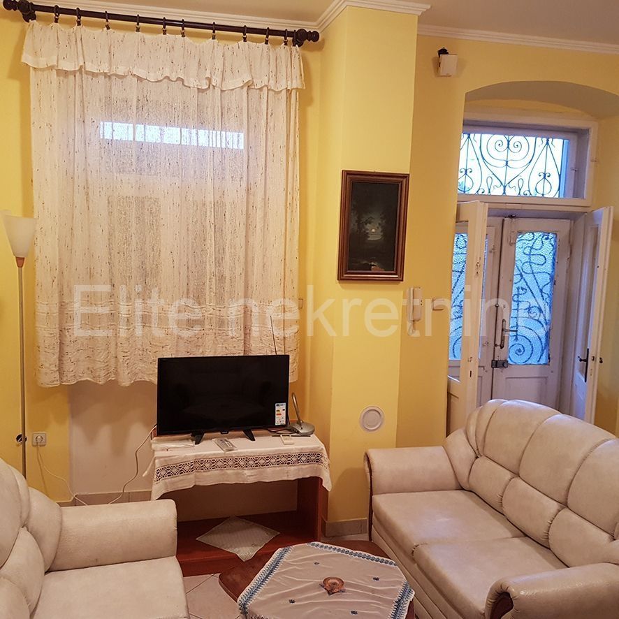 Wohnung zur Miete 550 € 1 Zimmer 70 m²<br/>Wohnfläche 3.<br/>Geschoss Rijeka center