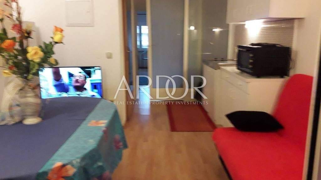 Wohnung zur Miete 1.150 € 4 Zimmer 120 m² 2. Geschoss Krk Centar