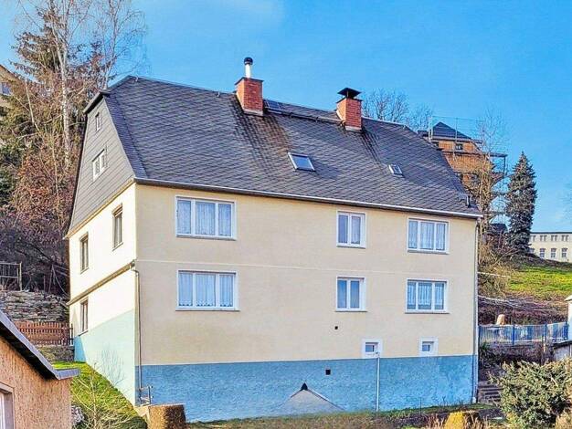 Mehrfamilienhaus zum Kauf 4 Zimmer 172 m² 1.106 m² Grundstück Grünhainichen 09579