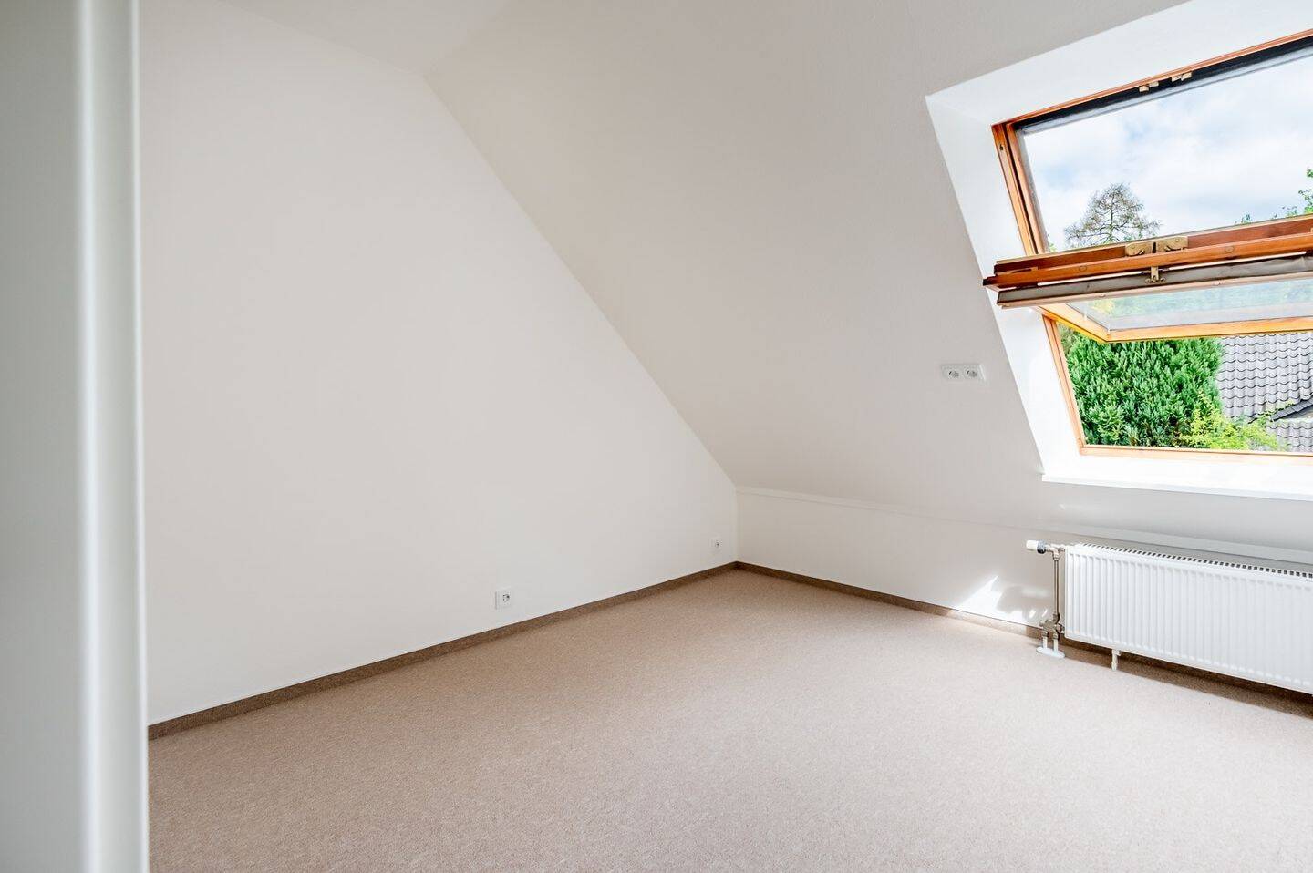 Property thumbnail 36