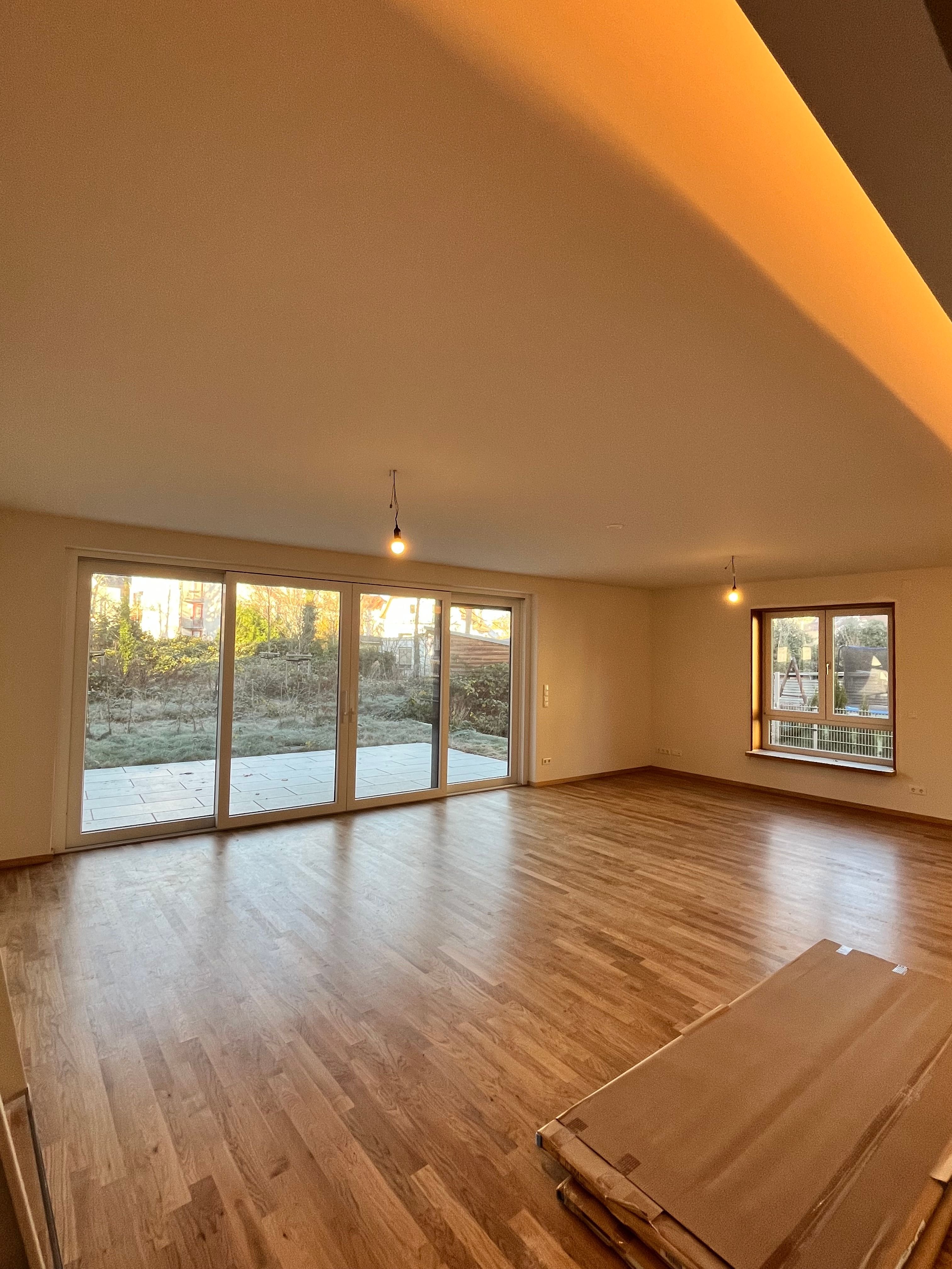 Maisonette zur Miete 1.955 € 3 Zimmer 179 m²<br/>Wohnfläche EG<br/>Geschoss ab sofort<br/>Verfügbarkeit Pfingstweide 2 Leutzsch Leipzig 04179