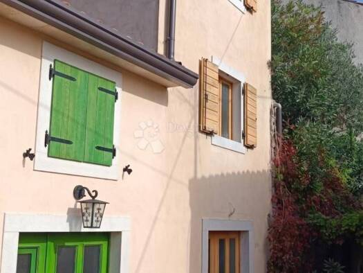 Haus zum Kauf 280.000 € 3 Zimmer 84 m² Motovun Motovun