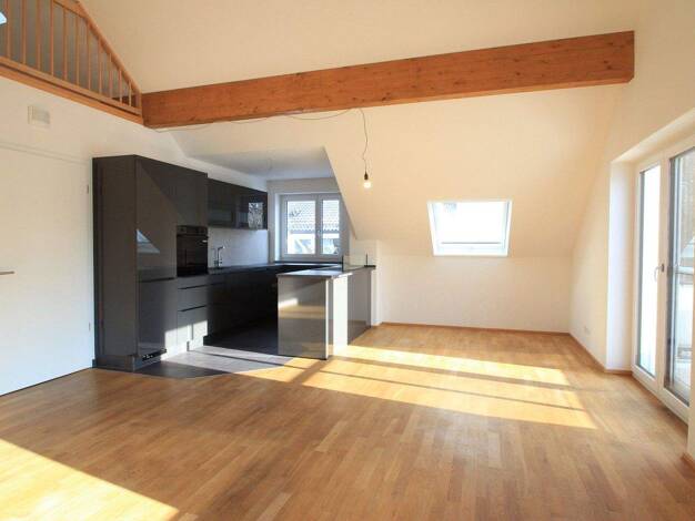 Wohnung zur Miete 1.000 € 2,5 Zimmer 85,9 m² 2. Geschoss frei ab sofort Krumbach 86381