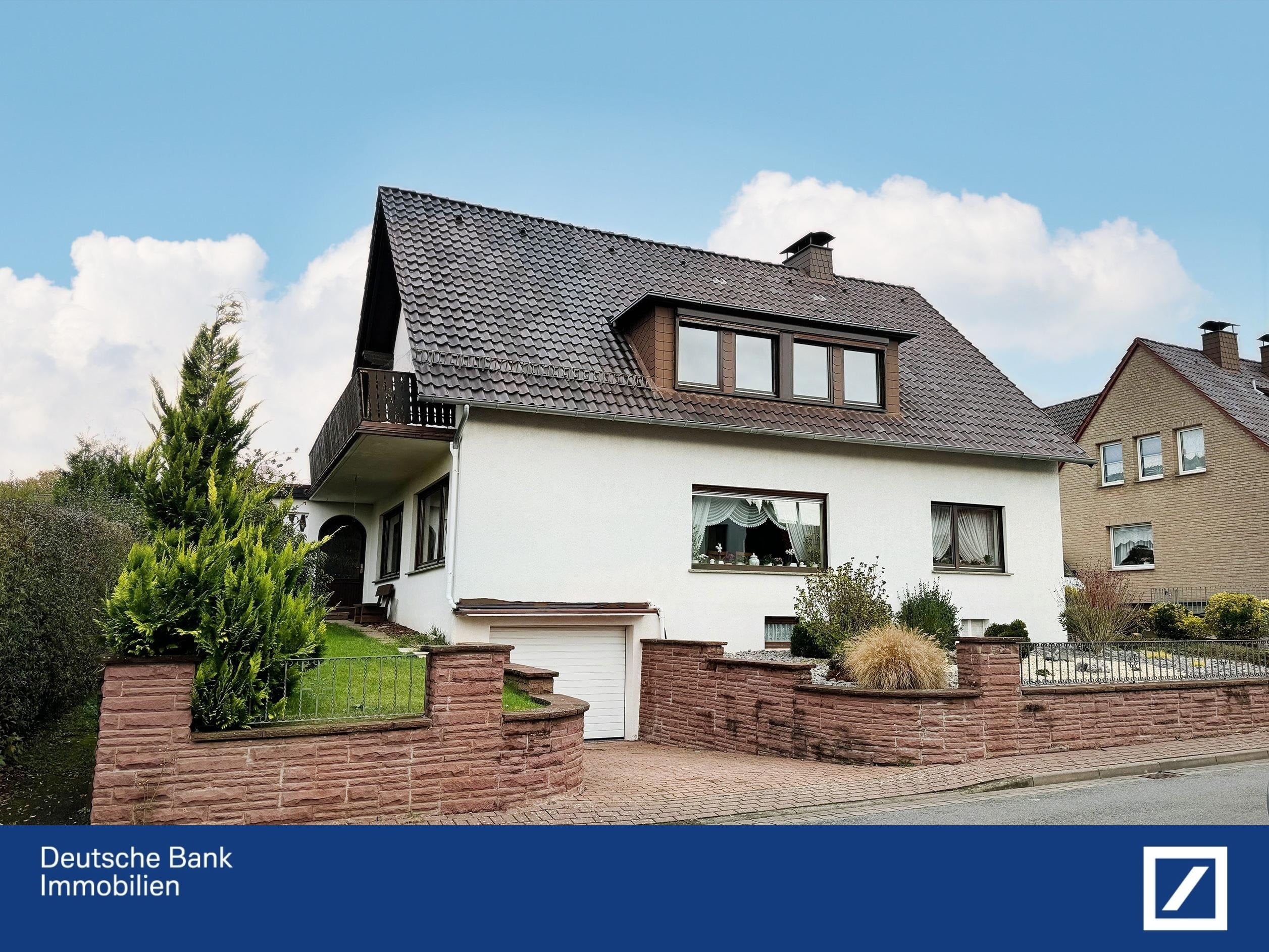 Mehrfamilienhaus zum Kauf 205.000 € 6 Zimmer 180 m²<br/>Wohnfläche 736 m²<br/>Grundstück Rinteln Rinteln 31737