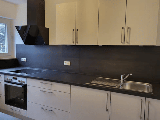 Wohnung zur Miete 954 € 3 Zimmer 80 m² 1. Geschoss frei ab 01.09.2026 Gerbrunn 97218