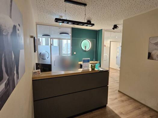 Büro zur Miete provisionsfrei 3.052 € 6 Zimmer 155,9 m² Bürofläche Haselbrunnstraße Radolfzell Radolfzell am Bodensee 78315