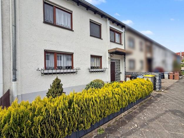 Reihenmittelhaus zum Kauf 549.000 € 6 Zimmer 121 m² 240 m² Grundstück Rheinau Mannheim 68219